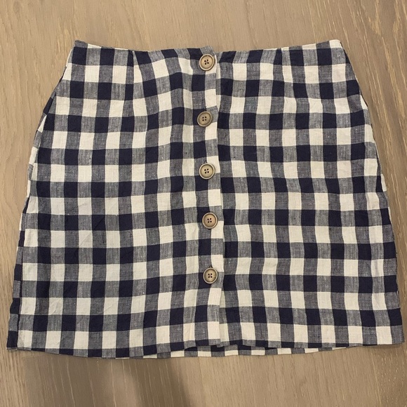 💥FREE ADD ON💥 Mango casual linen plaid skirt with buttons - Picture 2 of 5